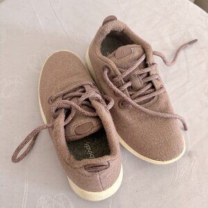 Allbirds Wool Runners Brown Size 6 Womens